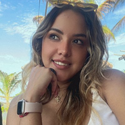 ponleFaby's profile picture. Chaos ab Ordo♥️ Comunicóloga 💖 Digital Mkt | PR | E.D.I.T.H ❤️‍🔥 ♑️✝️🦄🧚🏼‍♀️ 🪬🔮 💝la gratitud es la memoria del corazón 📸 IG: ponleFaby