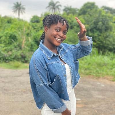 Mọ́ńkele.
Gym rat.
Skin care enthusiast.
Christian.😌💅🏾♥️