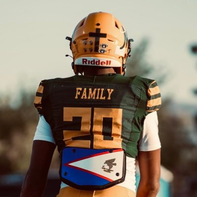 Bishop Manogue Catholic High School 〽️ | 2025 | 3.6 GPA |🇦🇸🇯🇲 | 6” 193.5 lbs | 4.6 40 time |#TMPMAFIA| CB/DB | Proverbs 3:5-6 |