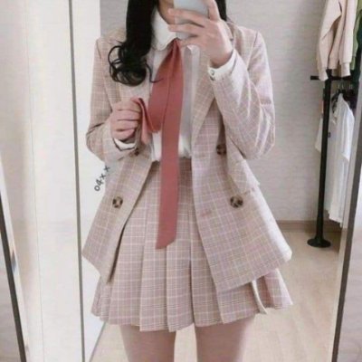 ♀19 / 153cm / えろ経験少 / 微えろ / 寂しがり / えちいこととかいろいろ