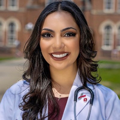 Changing the world one step at a time | M3 @ohiostatemed | #FirstGen & Immigrant | Interests in internal medicine, psychiatry and health equity | 🇪🇬 ☩ she/her