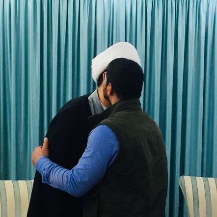 AltwfyqAll73416's profile picture. أصبحت الحياة مثل تخطيط القلب  
اذا كنت اعوج تعيش واذا كنت مستقيما تموت