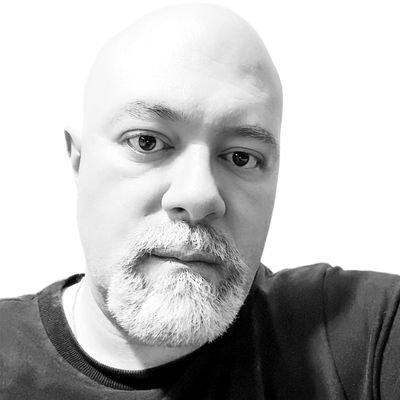 bananasongs's profile picture. Ex @alnero80