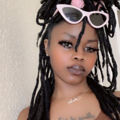 Instagram : @_chocolatena