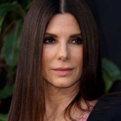 Sandrabullock_X's profile picture. This is a private account and not a fan page, thanks for your fan love and support💝