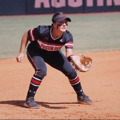 hinton_kiley's profile picture. Austin Peay Softball #8 ‘27