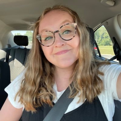 pathetic spinster with no prospects (she/her)