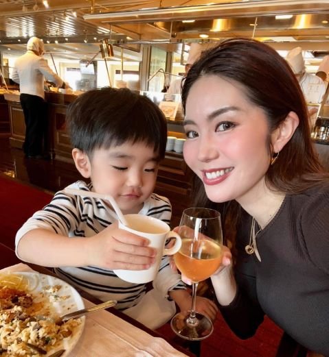 Firm48735050709's profile picture. 笑えばいいと思うよ。LINEに追加してください【https://t.co/X3jLIB0mjo】