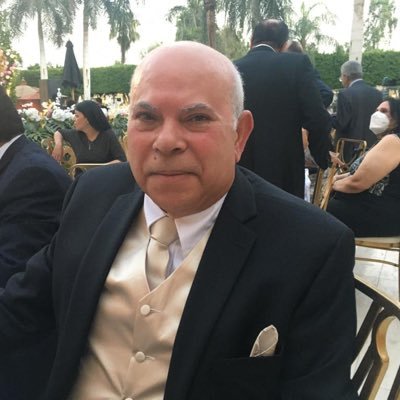 ايها الفلك على وشك المغيب ....قف تمهل ان لى فيك حبيب .....