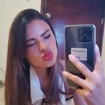 nath0885's profile picture. :)