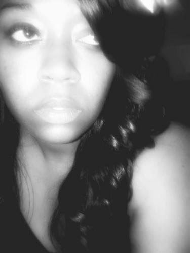 MadameSurge's profile picture. Witty, Fresh, Nerdy, Thriftaholic in fierce clothing. Blogging about Life, Love, Randomness, & Everything In Between..