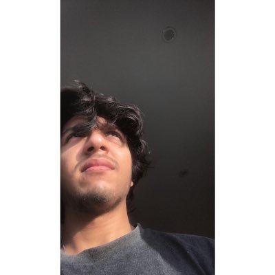 UmairAhmed_23's profile picture. - Looking to fly high!💸✈️