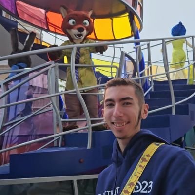 RougyThomas's profile picture. super fan de notre équipe de France de football ⚽️ ! 🇫🇷 Fier d'être bleus ! Joueur Xbox ! et eternel fan de @disneylandParis ! 
 #PowerYourDreams 🙏