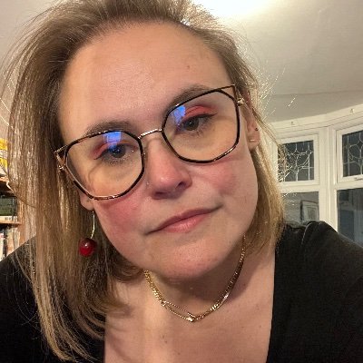she/her. graphic artist & film industry escapee, carer and volunteer. #fuckthetories