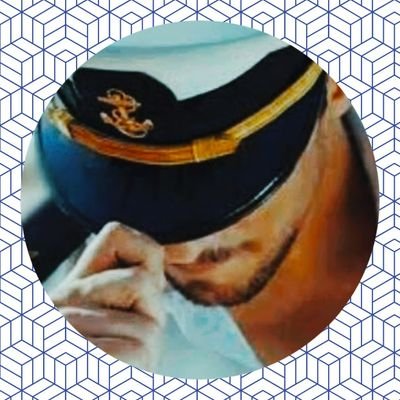 مسلم عربي سعودي جنوبي شبيلي قحطاني
((•العمل قبطان بحري•))

A Saudi Arabian Muslim from the south of saudi Arabia - Shabelle Qahtani ((work as a sea captain))