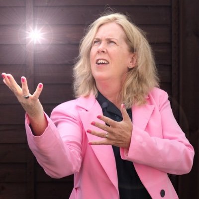 Mental Health, LGBTQI, Comedy, Athlete, Funny Women. One half of comedy screenplay writing duo ChatterBoxx. @valjtroy @irishplaywright Agent:@wgmtalentatlantic