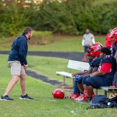 NC Wesleyan Alumnus TE coach @JordanFalconsFB