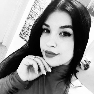 17_lauraalvarez's profile picture. vivo feliz 💜