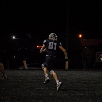 Grant park high school/CO 2025🇨🇦2026🇺🇸/defensive end-tight end/220/6’7/431-554-4005/@RecruitReady