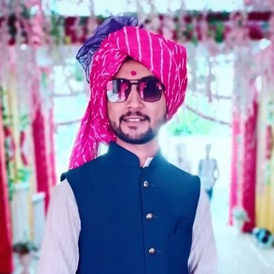 piyushjoshi1111's profile picture. 