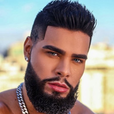 ricomarlonz Profile Picture