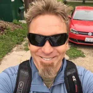 Web developer. Currently working with Svelte5, React, Skeleton UI, Tailwind CSS, Pocketbase, Supabase, Clerk and Drizzle
