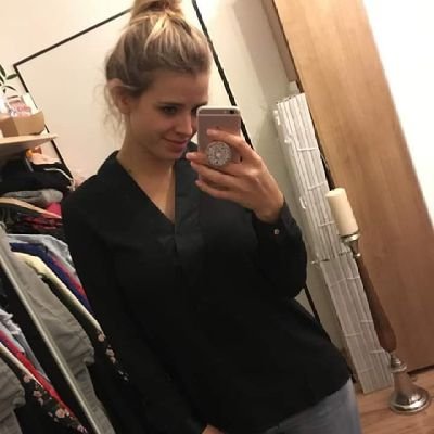 NGalopier77284's profile picture. Nancy Galopier Habite à Bordeaux Fans de Rugby 🏉 ❤ .... Allez L'équipe de France 🇫🇷❤