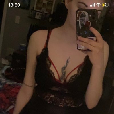 ❤️22🖤❤️nsfw faceless acct🖤❤️minors DNI/18+ Acct🖤❤️dm me for pricing🖤