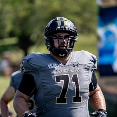 | Physical Education Major | Right Guard @ LINDENWOOD UNIVERSITY 🦁🏈 | #LOYAL2THELOU | Parkway West Alum