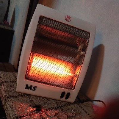 davidwarne82285's profile picture. Work hard