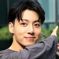 Clari ✨ (@fixedbybts) 's Twitter Profile