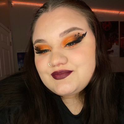 _itzbrii_'s profile picture. yea this page mainly consists of Cudi.  Insta: _.glammedbybri.-