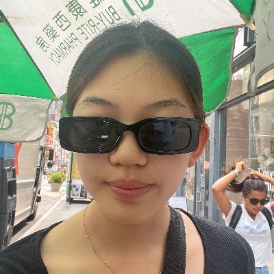 ratiolwei's profile picture. 