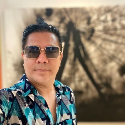 Veracruzano que le gusta viajar, divertirse y pasarla sin complicaciones