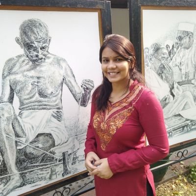 akanksha16s's profile picture. मैं अपनी करतूतों का दरोग़ा हूँ। 
नहीं, एक रोज़नामचा हूँ ...