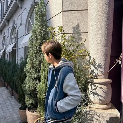 AliceAyuni2306's profile picture. 13 Agustus 2000