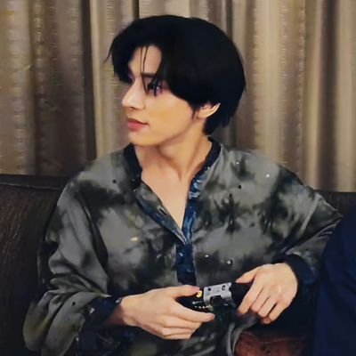 nacavitt's profile picture. 