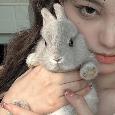 zhuqinnn24's profile picture. 一起探索美食美景✨互关💯 定期清理噢~