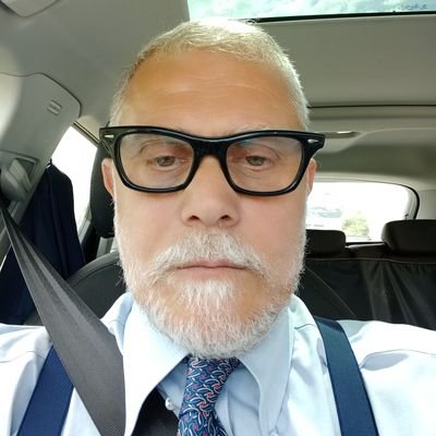 giampaolomazzo2's profile picture. Avvocato Cassazionista, giurista, manager. Uomo di legge e d'impresa.