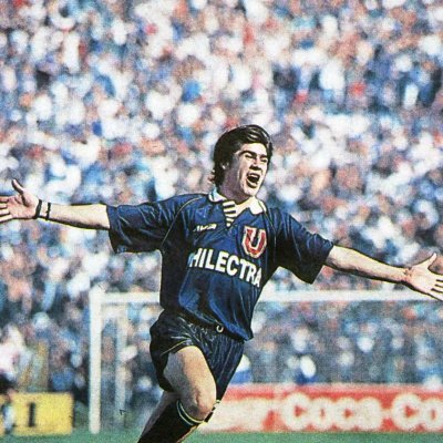 Hincha Azul, Bullanguero hasta el tuétano. Me gusta la política; el socialismo es un cáncer.
