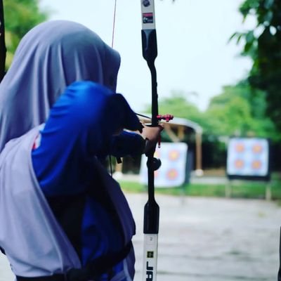 lil_ipoet's profile picture. 🇮🇩 インドネシアの じん  
👩‍🎓 Chemical Engineer 
🏹 Part-time Archer
💢 Blood type : iced coffee 🧋
🇵🇸🇵🇸🇵🇸