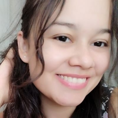 nathalialzate's profile picture. Comercial y desarrollo de software