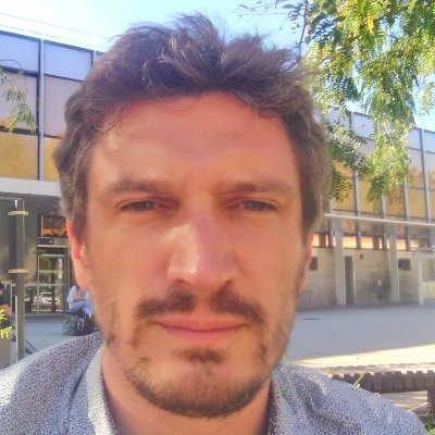 P_Lafite's profile picture. 
