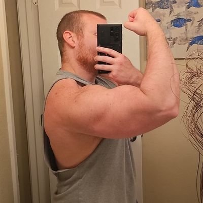 ironaddict7492's profile picture. 