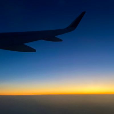 MailaAanchal's profile picture. जिस दिन बच्चे की जेब से फ़ुज़ूल चीज़ों के बजाये पैसे बरामद हों तो समझ लेना चाहिए कि उसे बेफ़िक्री की नींद कभी नसीब नहीं होगी।