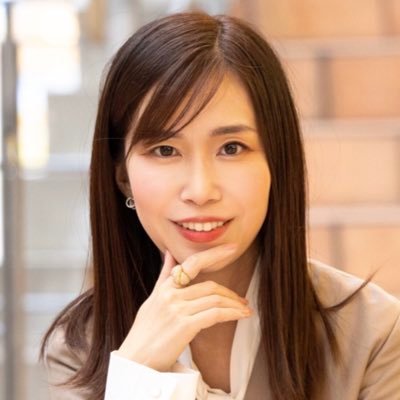 株式会社etomoji CEO｜経営者／デザイナー／コンサルタント｜デザイン経営・理念経営・文化醸成・組織開発・組織改善・ブランディング・クリエイティブ｜永遠性の探究。哲学が好き【理論×感情の強く美しい組織デザイン】