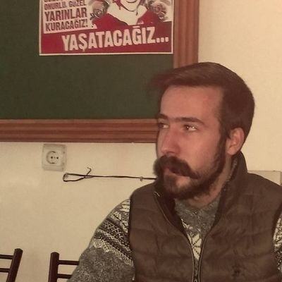 yüreğin sevgi dolu çünkü onlar fırtınayla çarpıştılar eşit olmayan savaşta ve dipsizliğinde enginin yitip gitmeden sana liman gösterdiler uzakta..  S✪L