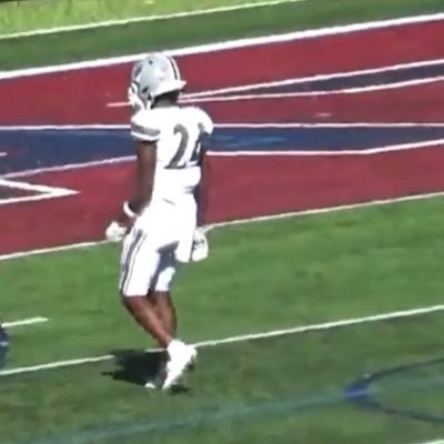 r2rnoah's profile picture. 