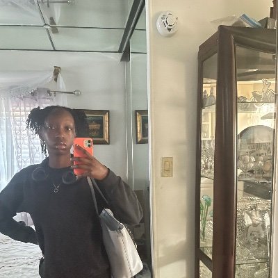 Trynafindsunll's profile picture. | HPHS | 🇬🇾 |