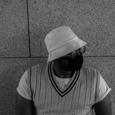 yousef93's profile picture. Don't wait until it's too late to tell someone how much you love them...!